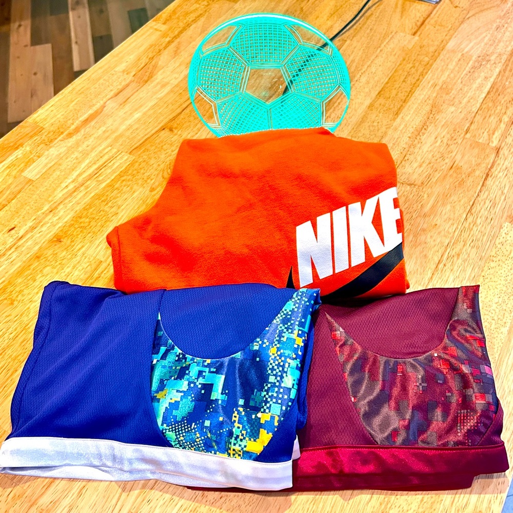⚽️NEW⚽️ 3 pairs youth boys XL Nike athletic shorts